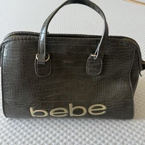 Bebe Crocodile Print Purse HandBag Faux Leather Green 7"x11" Medium‎ Classic